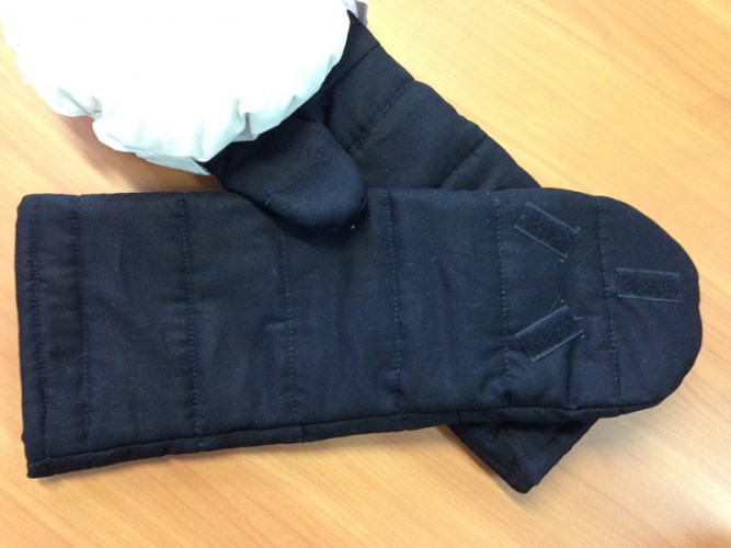 Рукавицы для работы с тандыром в Сургуте