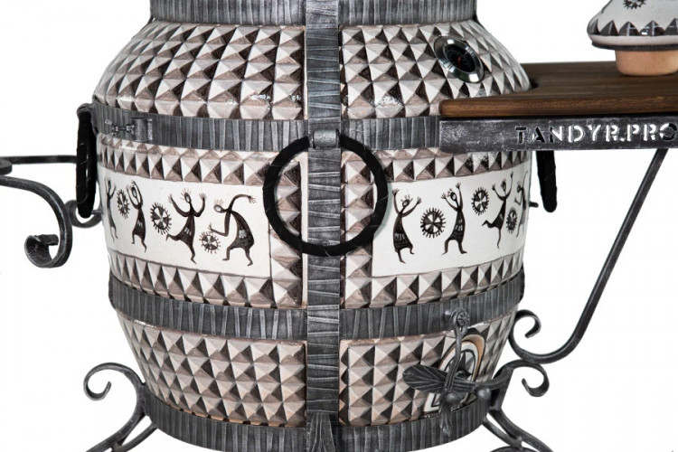 Тандыр Африка в Сургуте