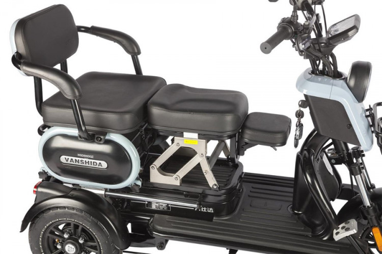 Электротрицикл Wanshida UN MOTO в Сургуте