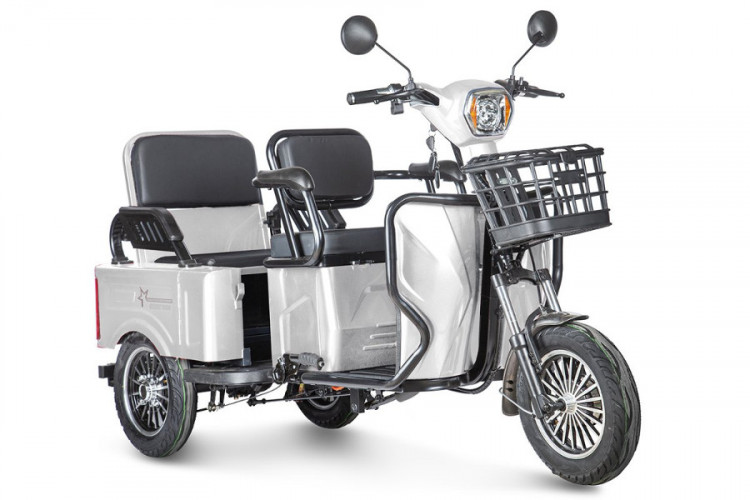 Пассажирский электротрицикл Rutrike Gelbert Tuban в Сургуте