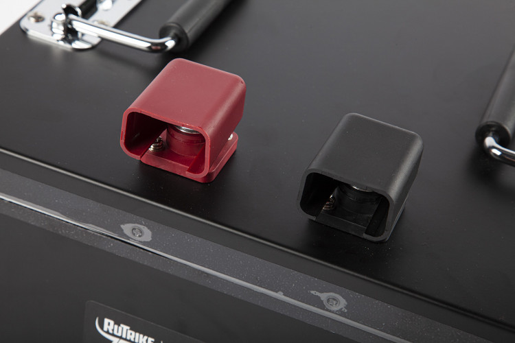 Тяговый железо-фосфатный аккумулятор RuTrike LiFePO4 24V80Ah (100A) в Сургуте