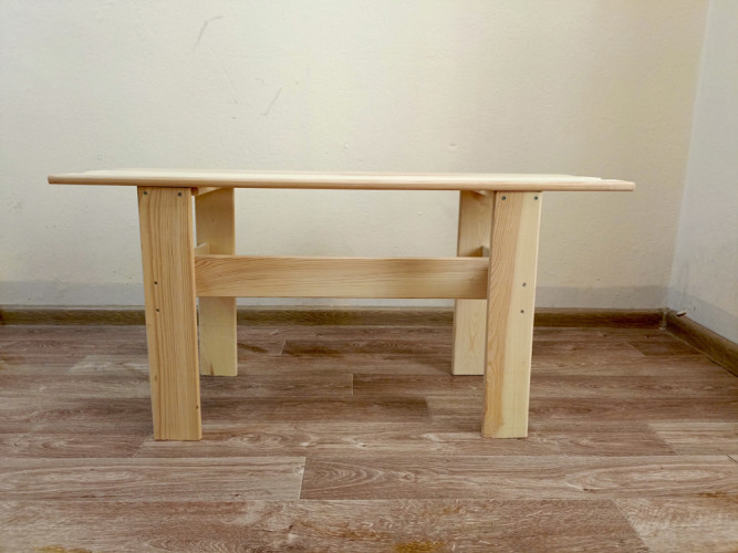 Лавка деревянная в Сургуте