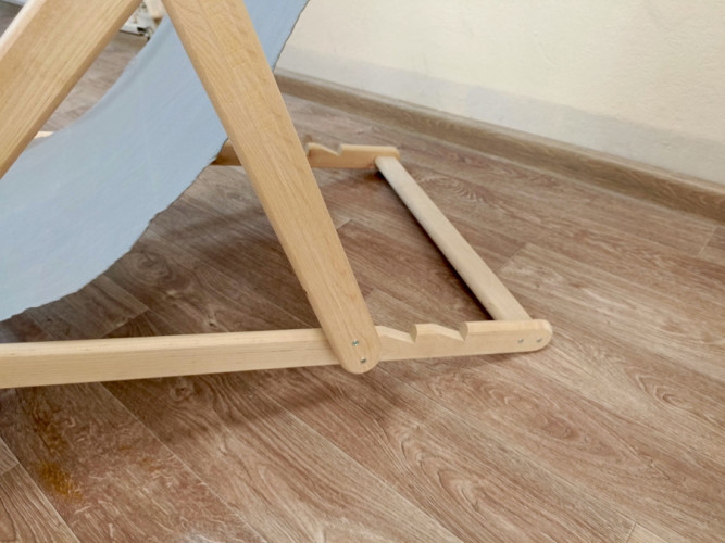 Кресло-шезлонг деревянное складное в Сургуте